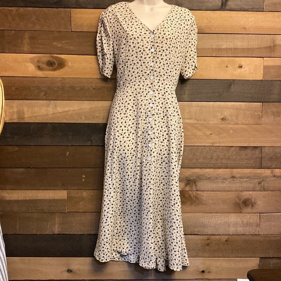 Vintage-Inspired Floral Button-Front Midi Dress - Size L 🔹 - Picture 1 of 11